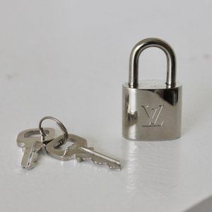 Authentic Louis Vuitton Lock (310)